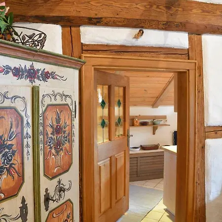 Jurahaus Hirschberg Байльнгрис